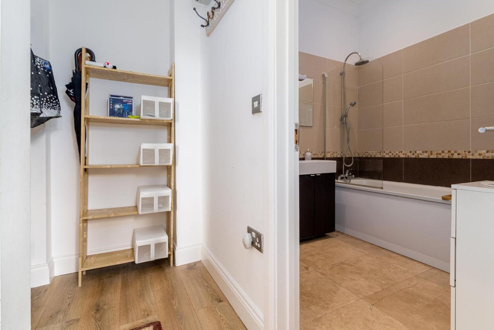 Guestready - Charming Retreat In West Green Londra Camera foto
